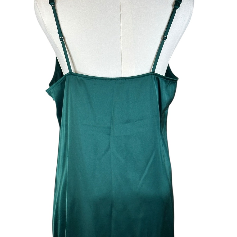 Abercrombie & Fitch Emerald Green Satin Slip Dress Size M Petite NWT. - Picture 4 of 10